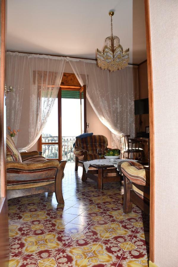 Casa Dei Limoni Lägenhet Massa Lubrense Exteriör bild